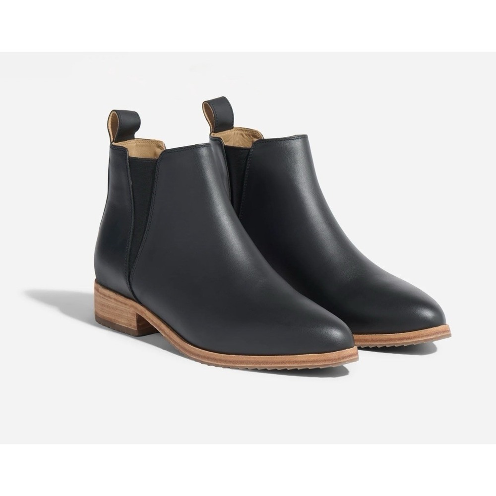 Nisolo Everyday Chelsea Boot Black Leather‎ Womens 6.5 Medium New In Box